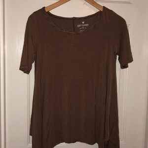 “Soft & Sexy” American Eagle Tee